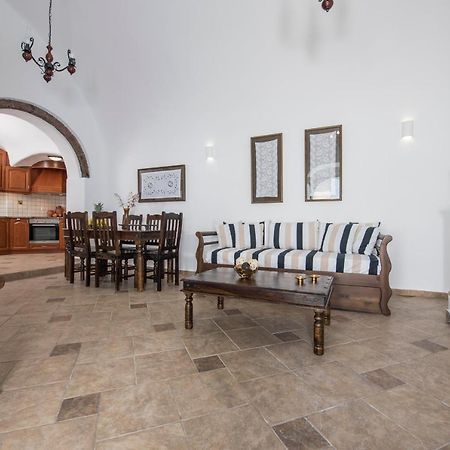 Santorini 180 Degrees Villa Pýrgos Dış mekan fotoğraf