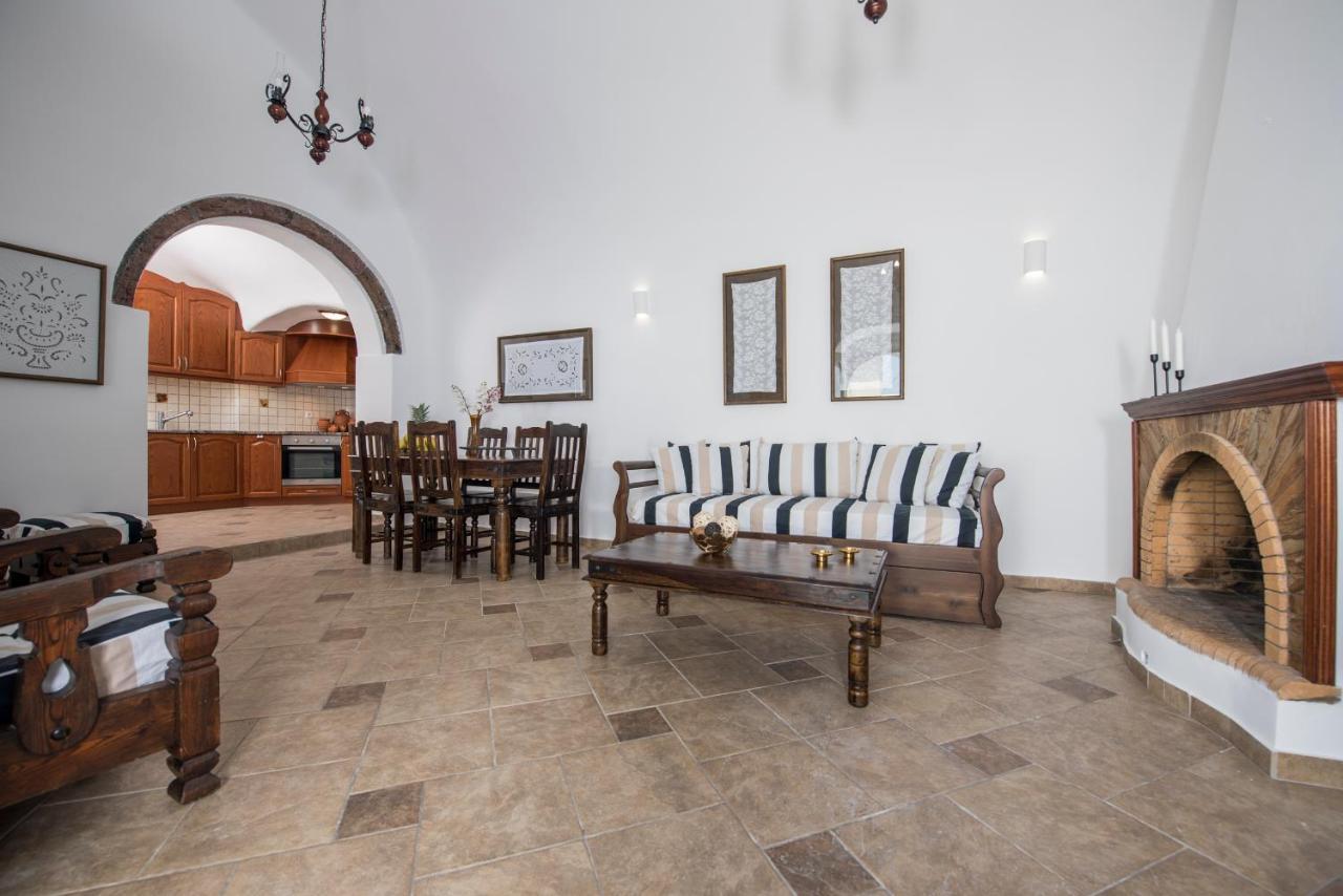 Santorini 180 Degrees Villa Pýrgos Dış mekan fotoğraf
